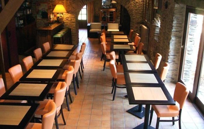 Le Relais Des Arcandiers Lohéac Eksteriør billede